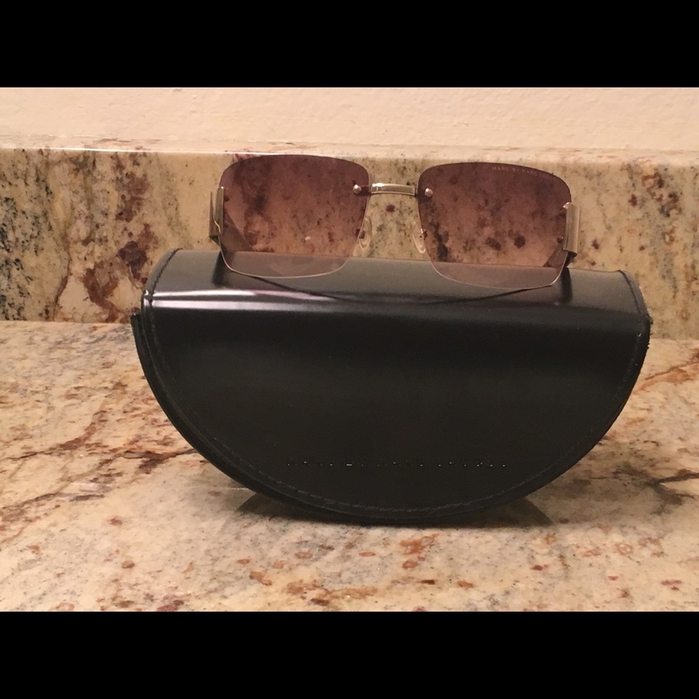 Men’s Marc by Marc Jacobs sunglasses with case
